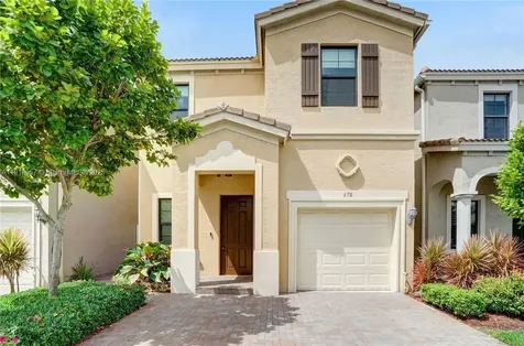 678 NE 191st Terrace Miami FL 33179