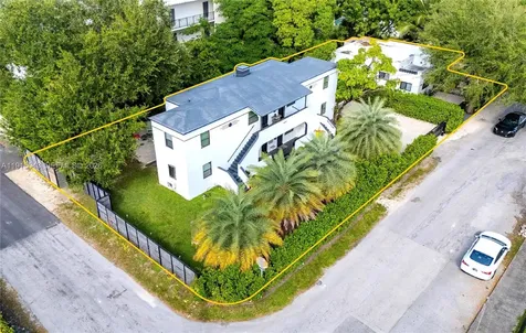 8270 NE 1st Place Miami FL 33138