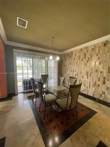232 SW 7th Avenue Hallandale Beach FL 33009