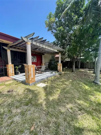 232 SW 7th Avenue Hallandale Beach FL 33009