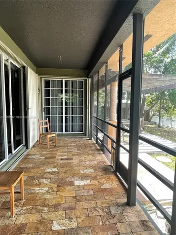 232 SW 7th Avenue Hallandale Beach FL 33009