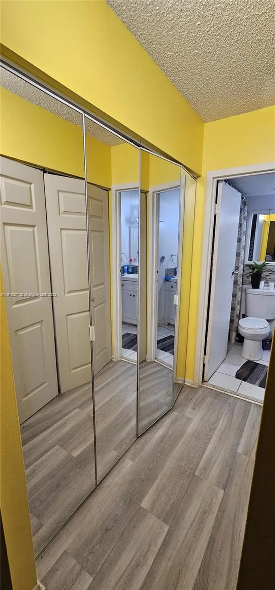 5771 Washington Street Hollywood FL 33023