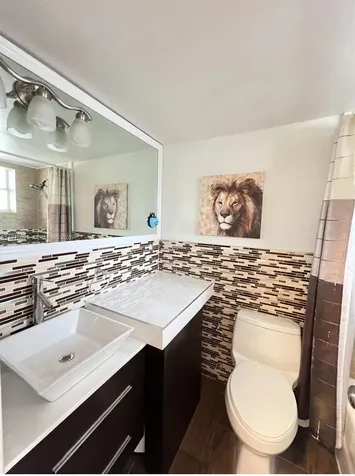 7904 West Drive North Bay Village FL 33141