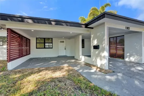 1302 S 22nd Court Hollywood FL 33020