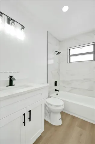 1302 S 22nd Court Hollywood FL 33020