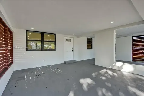 1302 S 22nd Court Hollywood FL 33020