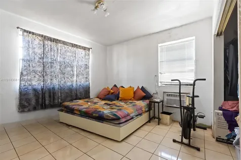 1260 NE 155th Street North Miami Beach FL 33162