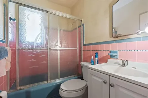 1260 NE 155th Street North Miami Beach FL 33162