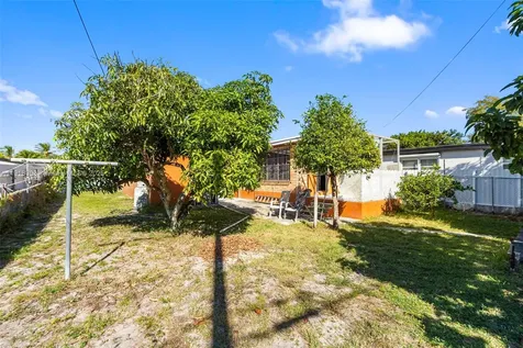 1260 NE 155th Street North Miami Beach FL 33162