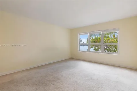 9102 W Bay Harbor Drive Bay Harbor Islands FL 33154