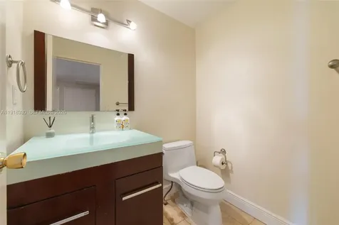 9102 W Bay Harbor Drive Bay Harbor Islands FL 33154