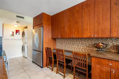 9102 W Bay Harbor Drive Bay Harbor Islands FL 33154