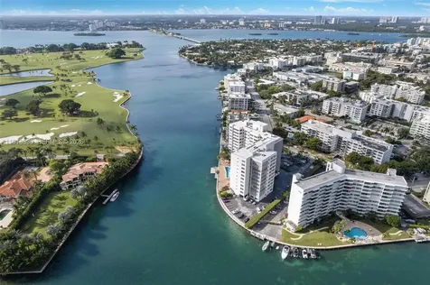 9102 W Bay Harbor Drive Bay Harbor Islands FL 33154