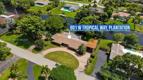 901 W Tropical Way Plantation FL 33317
