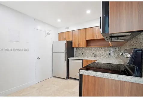 5101 Collins Avenue Miami Beach FL 33140