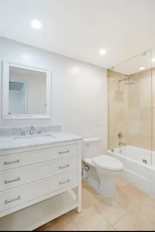 5101 Collins Avenue Miami Beach FL 33140