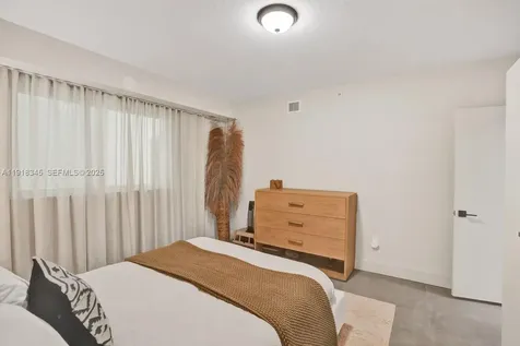 18100 N Bay Road Sunny Isles Beach FL 33160