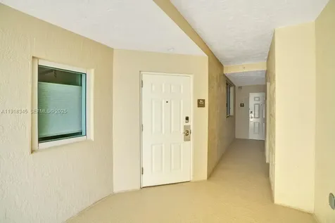 18100 N Bay Road Sunny Isles Beach FL 33160