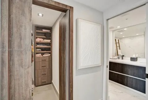 18100 N Bay Road Sunny Isles Beach FL 33160