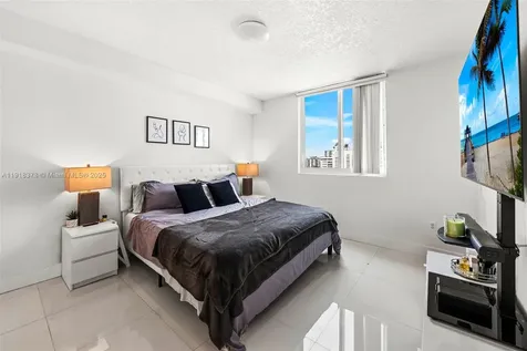 275 NE 18th Street Miami FL 33132