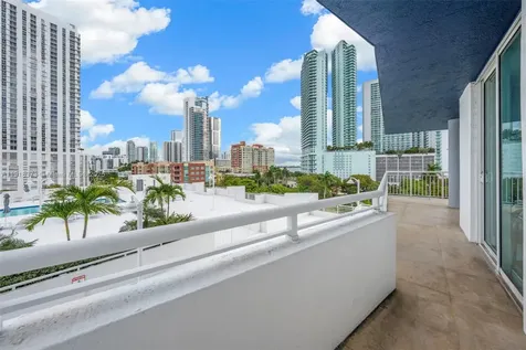 275 NE 18th Street Miami FL 33132