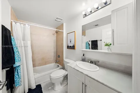 275 NE 18th Street Miami FL 33132
