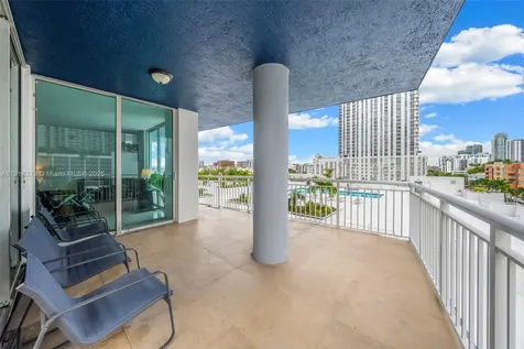 275 NE 18th Street Miami FL 33132