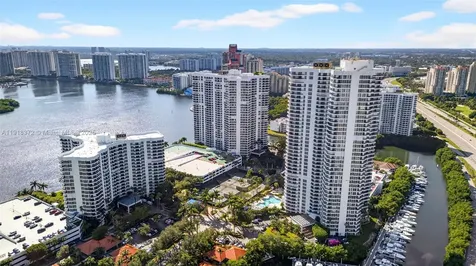 3500 Mystic Pointe Drive Aventura FL 33180