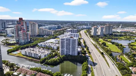 3500 Mystic Pointe Drive Aventura FL 33180