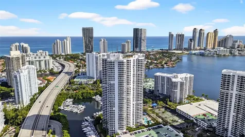 3500 Mystic Pointe Drive Aventura FL 33180