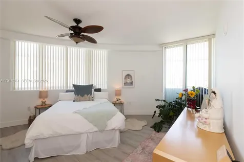 6580 Indian Creek Drive Miami Beach FL 33141