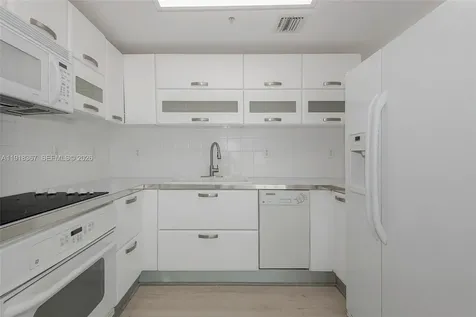 6580 Indian Creek Drive Miami Beach FL 33141