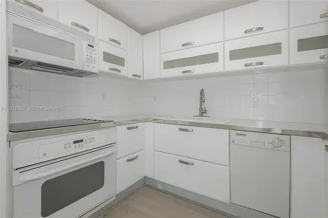 6580 Indian Creek Drive Miami Beach FL 33141