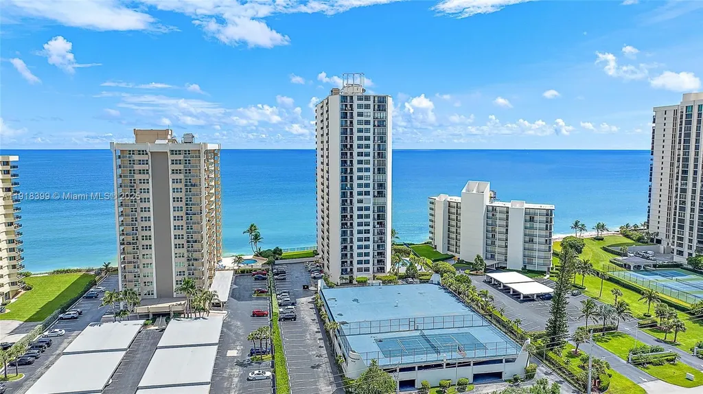 5420 N Ocean Drive Singer Island FL 33404