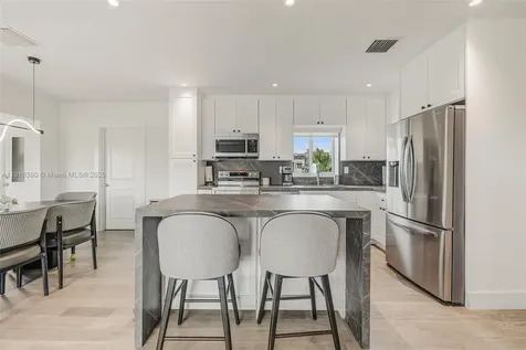 7901 SW 22nd Street Miami FL 33155