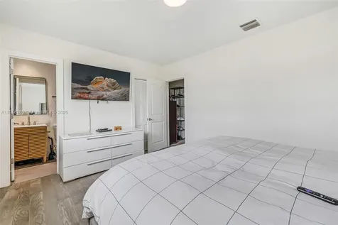 7901 SW 22nd Street Miami FL 33155