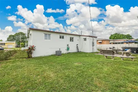 7901 SW 22nd Street Miami FL 33155