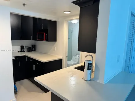 5445 Collins Avenue Miami Beach FL 33140