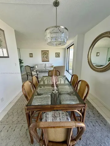 20301 W Country Club Drive Aventura FL 33180