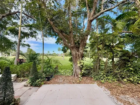 4412 Woodland Circle Tamarac FL 33319