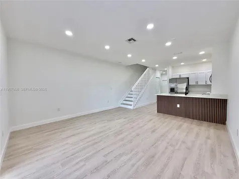 4412 Woodland Circle Tamarac FL 33319
