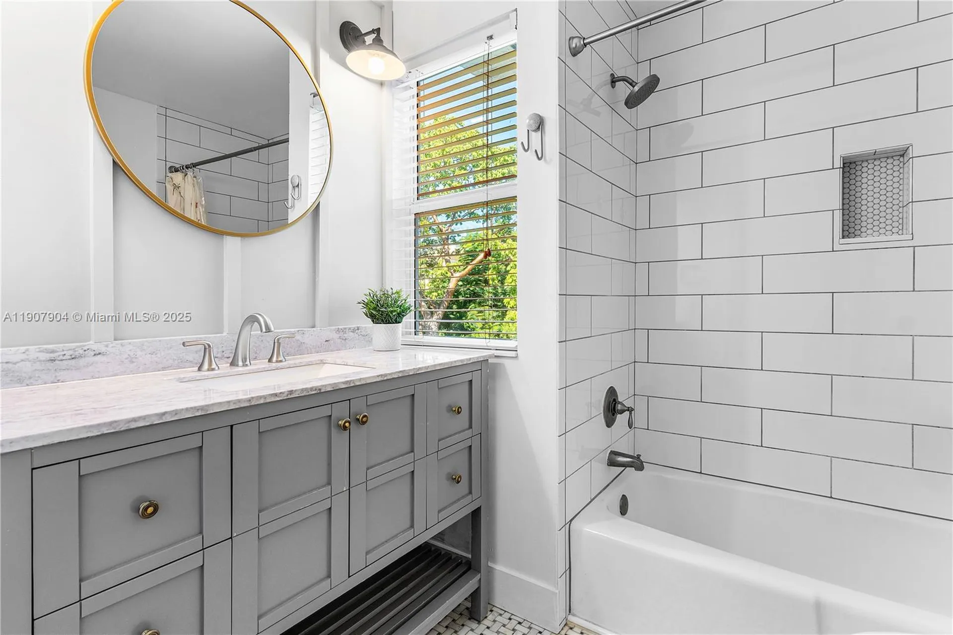 1616 NE 5th Street Fort Lauderdale FL 33301