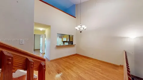 4222 SW 87th Terrace Davie FL 33328