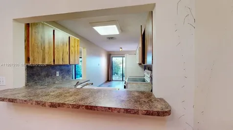 4222 SW 87th Terrace Davie FL 33328