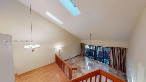4222 SW 87th Terrace Davie FL 33328