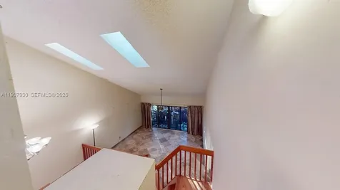 4222 SW 87th Terrace Davie FL 33328