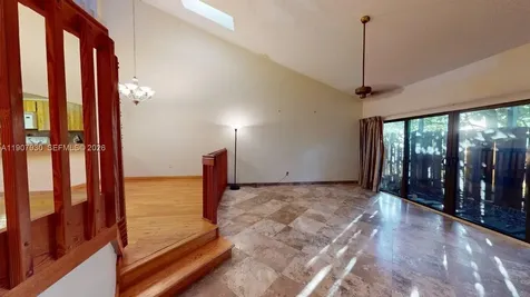 4222 SW 87th Terrace Davie FL 33328