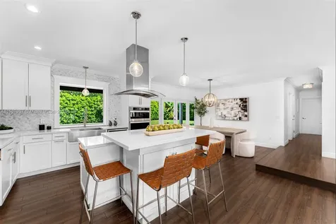 7485 SW 159th Terrace Palmetto Bay FL 33157
