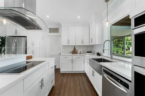 7485 SW 159th Terrace Palmetto Bay FL 33157