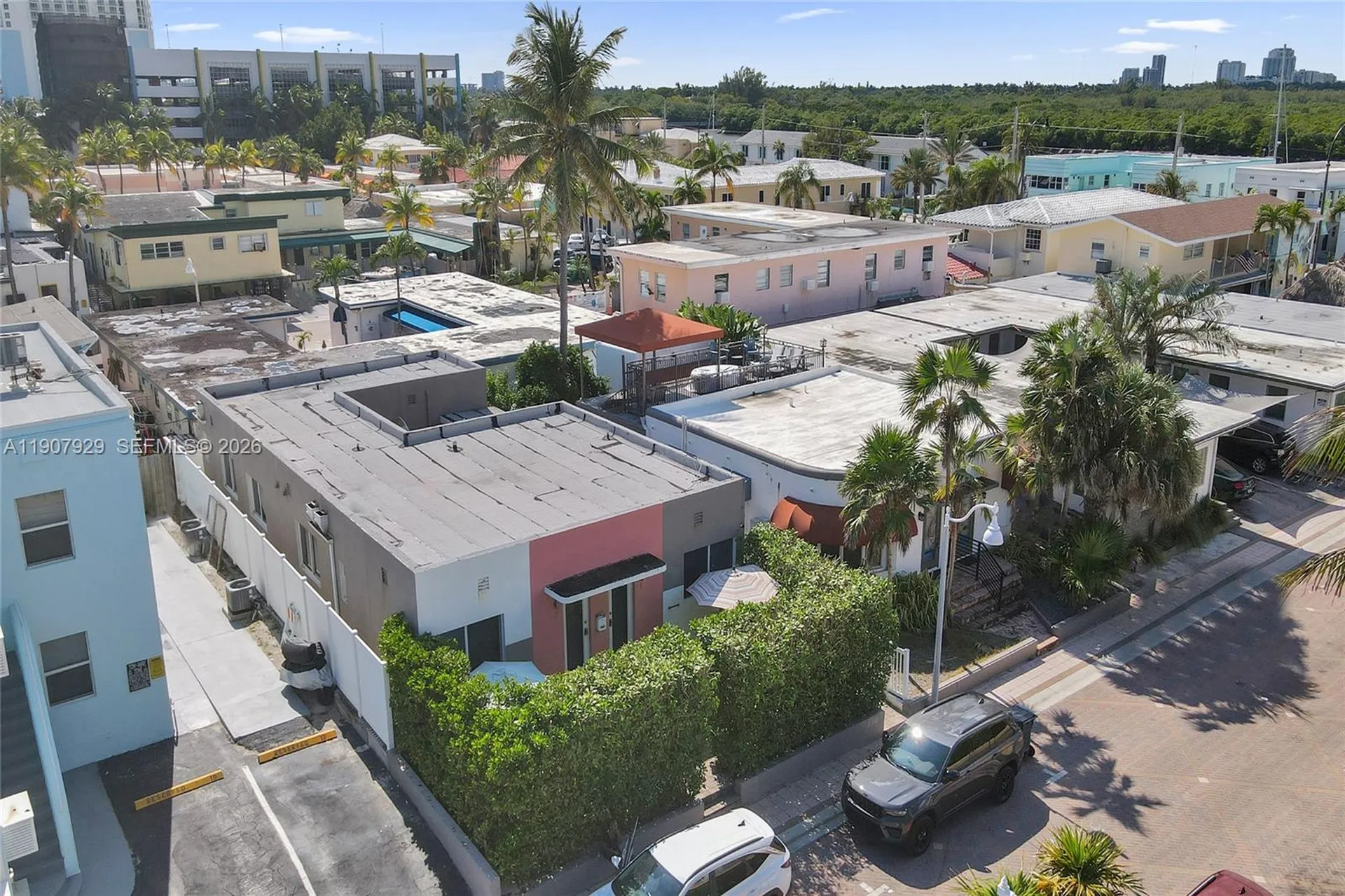 322 Oklahoma Street Hollywood FL 33019